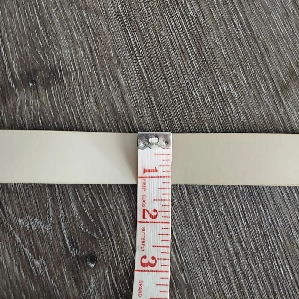 Levi's Clair Leather Belt Size 40 Cream